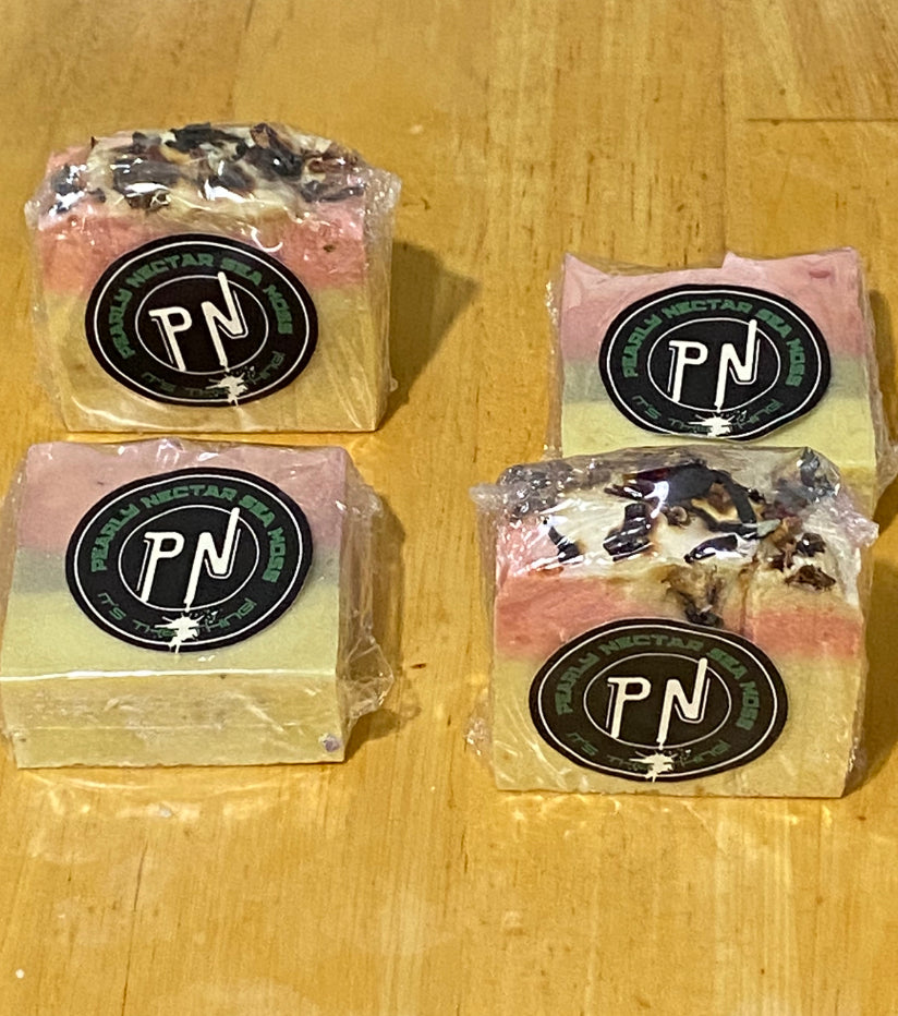 Pearly Nectar Sea Moss Soap w/ Tumeric & Oatmeal